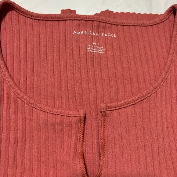 pink crop tank top - Picture 3 of 3